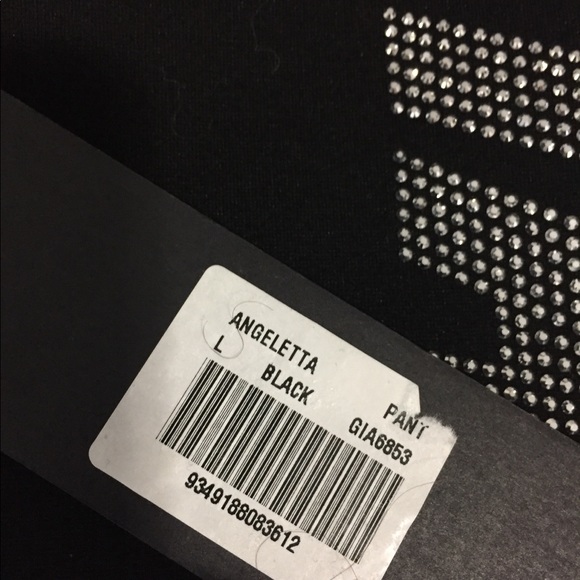 I am Gia Angeletta pants - Picture 3 of 3